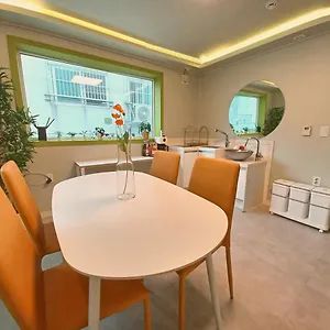 Four Seasons House Seoul