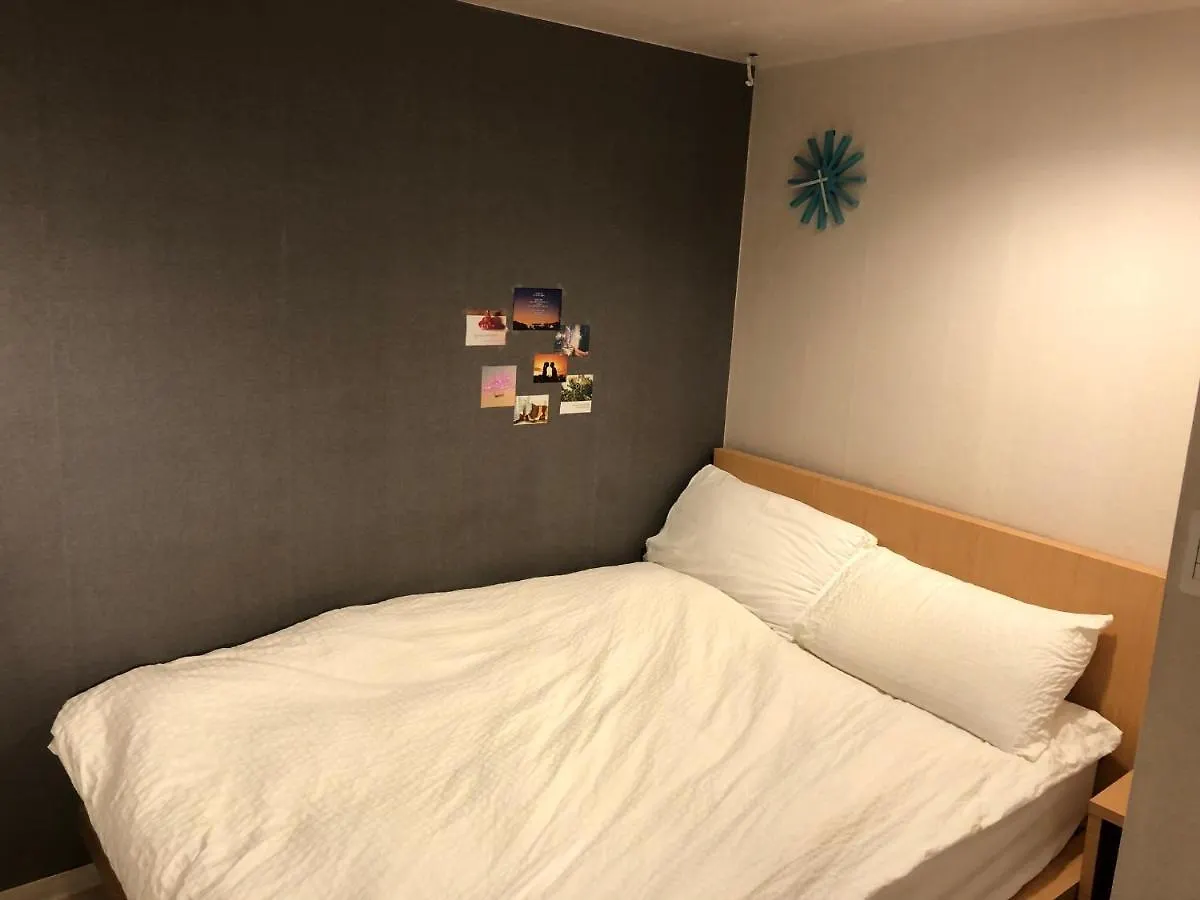 Chris Hostel Seoul Guest house