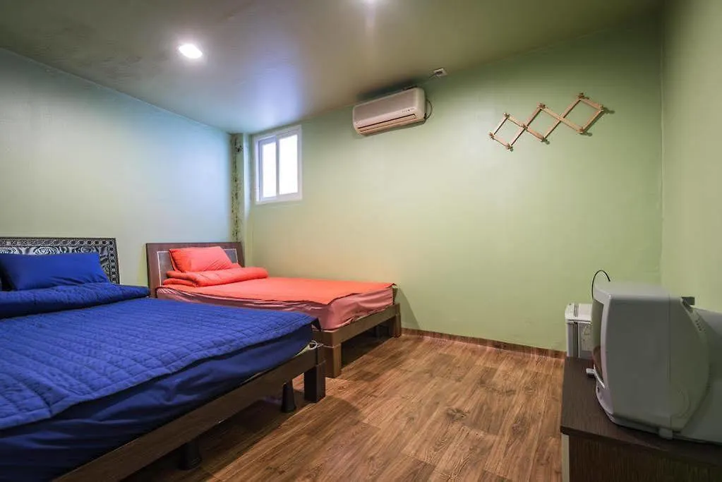 סיאול Chris Hostel