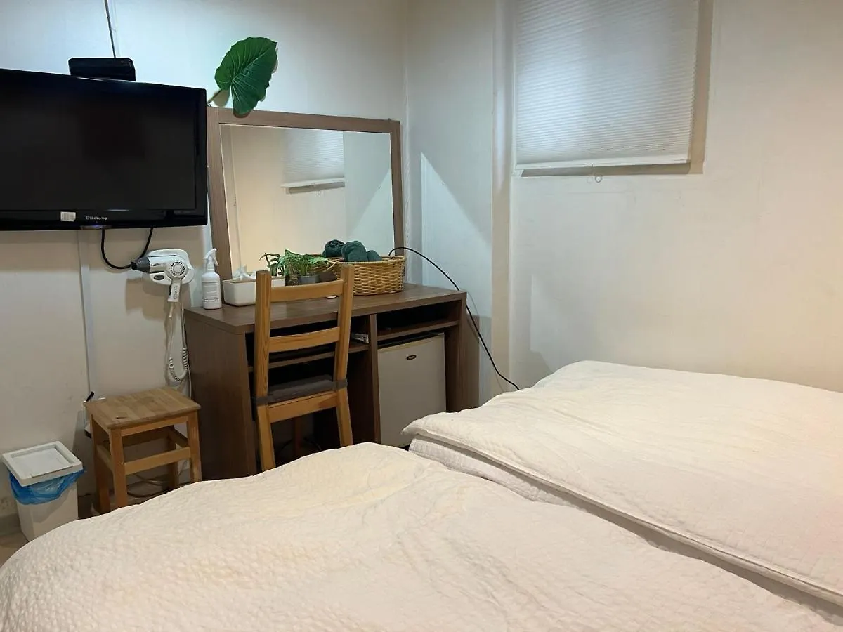 Chris Hostel Szöul Vendégház